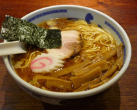 「醤油らーめん大盛(890円)」@たけちゃんにぼしらーめん 代々木店の写真