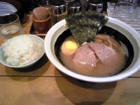 「しょうゆラーメン（Dセット）+のりクーポン」@麺矢龍王 大森本店の写真