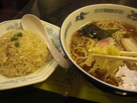 「Aセット（ラーメン+半チャーハン）850円」@中華 大勝軒の写真