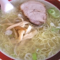 「塩味ラーメン」@ラーメン・餃子の店 こまどりの写真