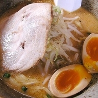「煮卵味噌らーめん」@函館ラーメン 玄内の写真