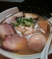 「肉玉鯛塩らーめん」@らーめん・つけめん いつ樹の写真