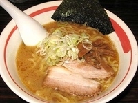 「ラーメン（大盛り無料） 650円」@ラーメン長山の写真