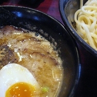 「極太つけ麺（400g） 850円+チャーシュー増し（無料券使用）」@拉麺 空海 本店の写真