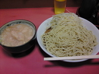 「つけ麺 普通（野菜・ニンニク・アブラ） / 800円」@ラーメン二郎 歌舞伎町店の写真