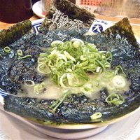 「のりラーメン（￥800）替玉（￥150）」@御天 井草本店の写真