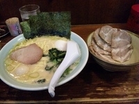 「チャーシューラーメン・味玉【980円】」@壱六家 大森店の写真