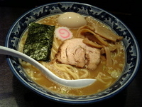 「味玉そば中盛り」@中華そば わた井の写真