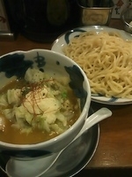 「グリーンカレーつけ麺」@節骨麺たいぞう 恵比寿店の写真