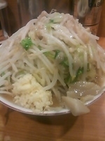 「小ラーメン（ヤサイ・ニンニク・アブラ）」@ラーメン二郎 八王子野猿街道店2の写真