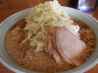 「ラーメン大（700円）ヤサイ、ニンニク」@ラーメン二郎 亀戸店の写真