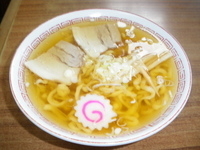 「極太手打ちラーメン（520円）」@食堂なまえの写真