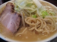 「どか盛りラーメン並750円（ニンニク）」@ラーメン どげん屋の写真