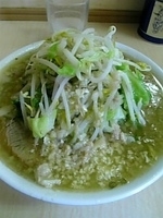 「小ラーメン（ヤサイニンニクアブラ）」@ラーメン二郎 京成大久保店の写真