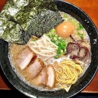 「塩豚骨ラーメン」@パワー軒の写真