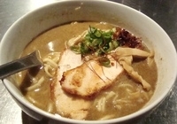 「グリーンカレーソバ」@BASSANOVAの写真