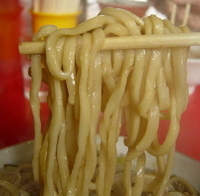 「ぶたダブル大ラーメン 850円（ヤサイマシマシ・ニンニクマシマシ」@ラーメン二郎 三田本店の写真