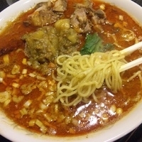 「カレー担々麺（極辛※裏メニュー）+切り落としチャーシュー 750」@桃天花の写真