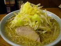 「小ラーメン 600円（麺硬め、ヤサイ・ニンニク・カラメ）」@ラーメン二郎 亀戸店の写真