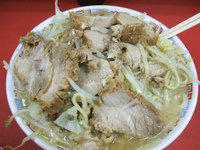 「大ラーメン豚ダブル+ニンニク」@ラーメン二郎 ひばりヶ丘駅前店の写真