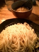 「つけ麺（中盛り）」@つけ麺屋 やすべえ 水道橋店の写真
