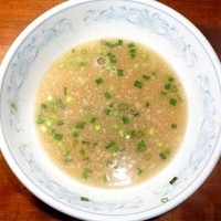 「塩豚骨油そばの後のスープ割り（和風だし）」@パワー軒の写真