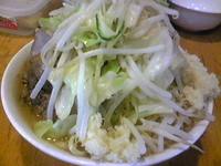 「小ラーメン（ヤサイマシマシ、ニンニクマシマシ）」@ラーメン二郎 八王子野猿街道店2の写真