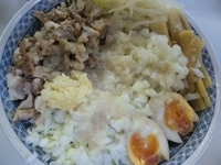 「油そば（野菜ほんの少し、脂多め）850円+大盛り100円+コマ切」@ラーメン大 我孫子店の写真