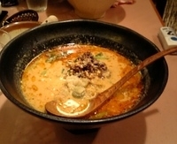 「赤担々麺」@四川担々麺荘 彩たまやの写真