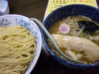 「もり野菜+大盛（400g）+（#^.^#）雲呑サービス+チャーシ」@東池袋大勝軒 ROZEOの写真