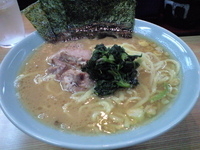 「ラーメン（並）（650円）+味付たまご（100円）」@奥津家の写真