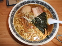 「中華そば大盛り（魚介）+味玉」@中華そば おかめの写真