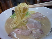 「おいしいラーメン （かためん） 280円」@博多ラーメン 膳 天神メディアモール店の写真