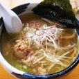 鮭冬葉塩ラーメン