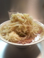 「ラーメン（ニンニク+カラメ）」@らーめん大 練馬店の写真