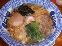「濃口醤油ラーメン（700円）」@くじら軒 八重洲店の写真