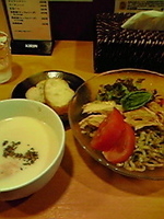 「夏季限定 とまととバジルの冷やしつけ麺」@ら〜麺 もぐやの写真