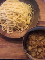 「つけ麺（大盛同額）￥720」@つけ麺屋 やすべえ 高田馬場店の写真