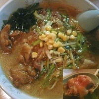 「とんそくラーメン しお味（麺カタメ・アブラ多め）￥900」@キリンラーメンの写真