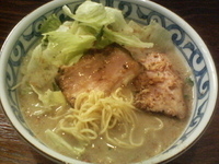 「グリーンカレーラーメン（夜のみ）」@らー麺屋 バリバリジョニーの写真