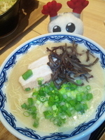 「博多らーめん（クーポンで半額）」@らーめん由○ 浦和パルコ店の写真