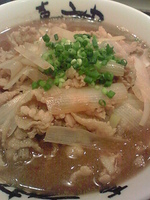 「肉ぶっかけバリ麺」@麺処 喜神 品川店の写真