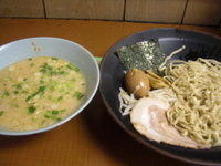 「つけ麺小750円」@屋台ラーメンとんこつ貴生 草加店の写真