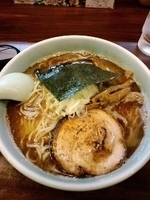 「醤油らーめん大盛り」@麺や 樽座の写真