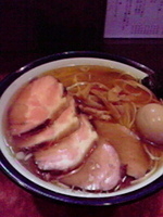 「煮干しらーめん（塩）+チャーシュー+味玉」@つけ麺 目黒屋の写真