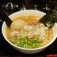 味噌 半熟味付玉子らー麺（900円）
