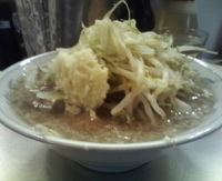 「塩ラーメン（ヤサイ・ニンニク）」@らーめん大 練馬店の写真