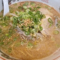 「ラーメン定食 680円（豚骨ラーメン・餃子・ライス（お新香付））」@ラーメン一代の写真