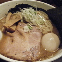 「味玉ら〜麺（￥850）」@麺屋武蔵 虎洞の写真