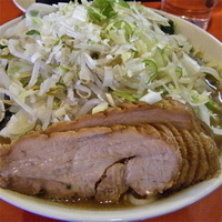 「らーめん（豚2枚・野菜・ネギ￥700）ホウレン草（￥50）のり（」@ちばからの写真